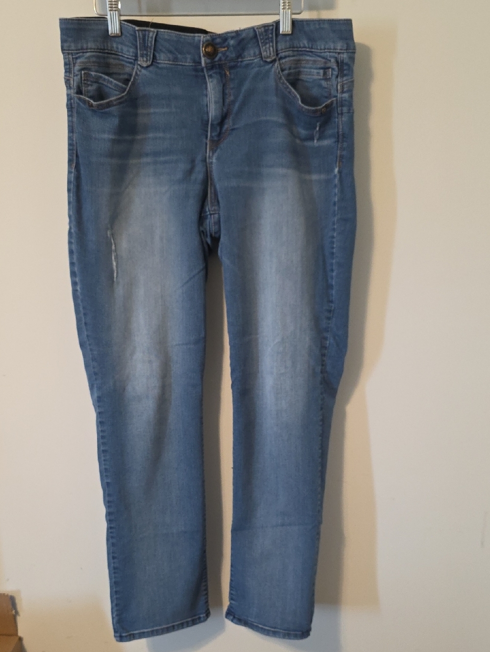 Democracy "Ab"solution Light-Mid Blue Straight Leg Jeans Size 14